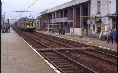Tubize - TH 83-1612.jpg